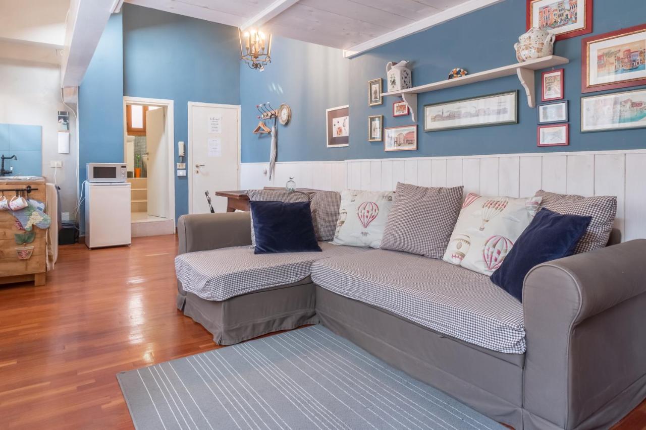 Ca' Falier Blue - 10 Min From Train And Bus Station Венеция Екстериор снимка